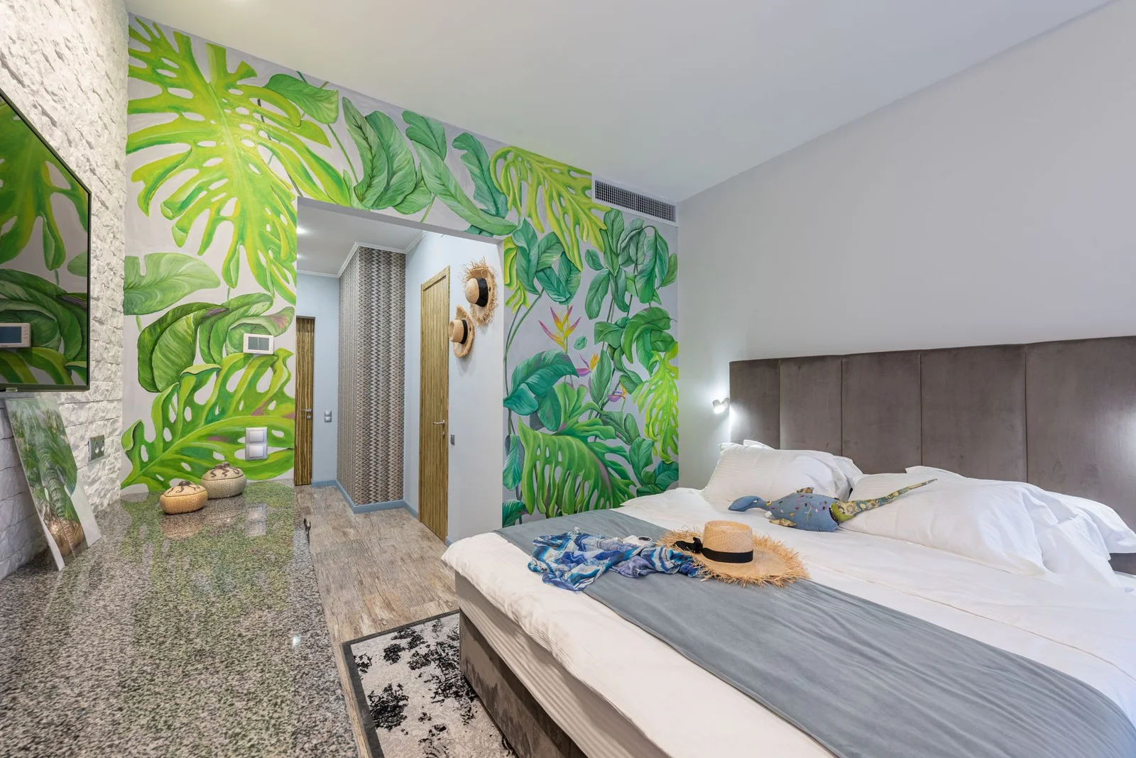 Anantara Bangkok Riverside premium room, villa or suite for tailor-made Thailand travel
