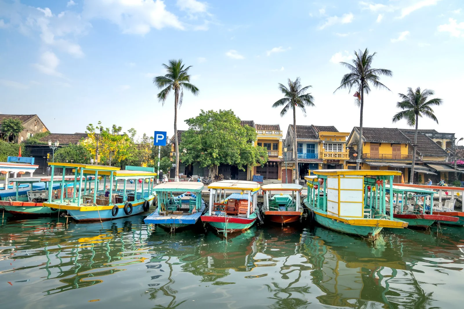 Ayutthaya Rice Barge Cruise in Thailand