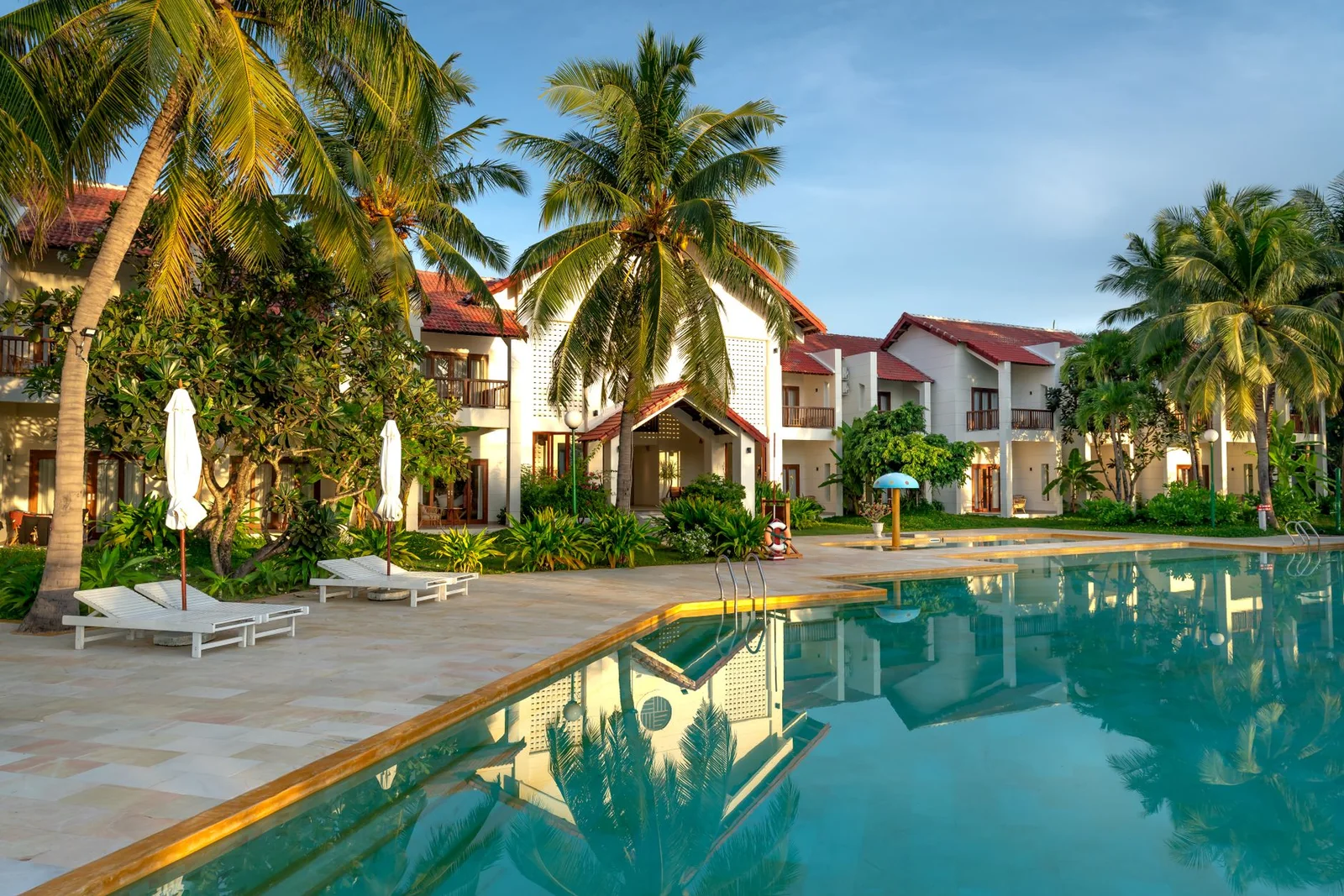 Elephant Hills Camp exterior, pool or public space