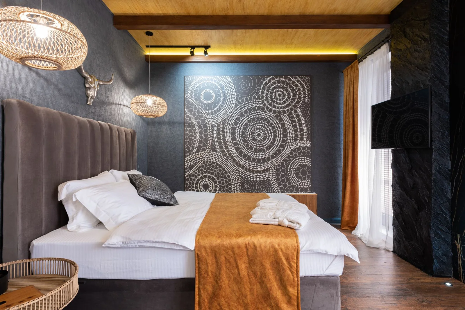 Hintok River Camp premium room, villa or suite for tailor-made Thailand travel