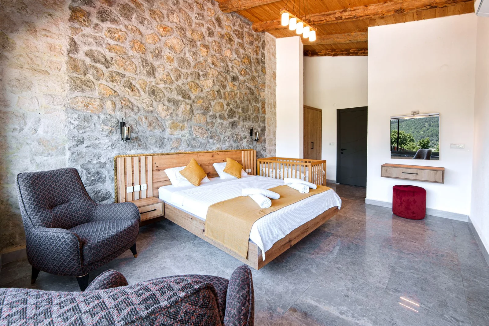 The Sarojin premium room, villa or suite for tailor-made Thailand travel